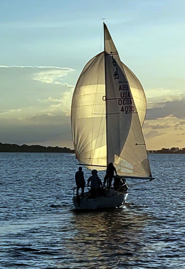 OvernightSailRace_012